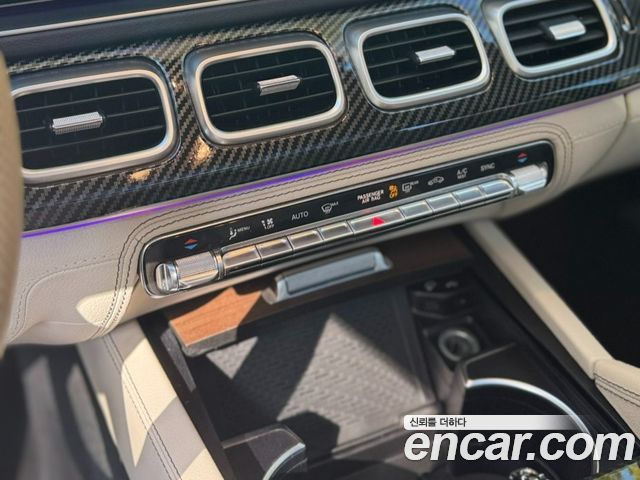 Mercedes-Benz GLE-Class 2021 — photo 11