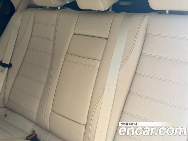 Mercedes-Benz GLE-Class 2021 — photo 15