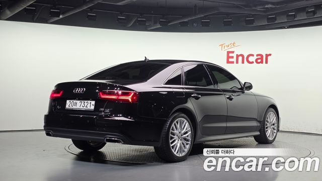 Audi A6 2018 — photo 2