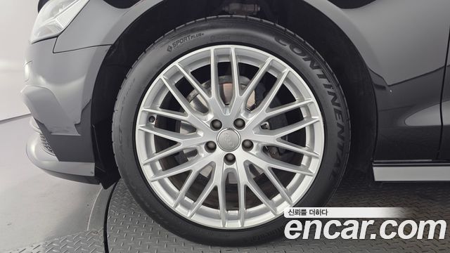 Audi A6 2018 — photo 5