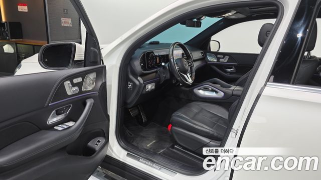 Mercedes-Benz GLS-Class 2021 — photo 13