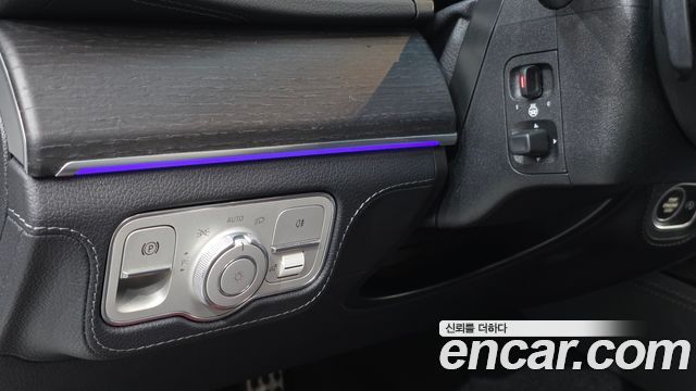 Mercedes-Benz GLS-Class 2021 — photo 21