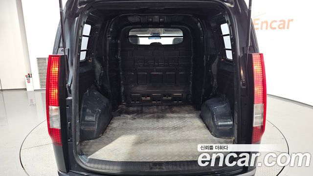 Hyundai Staria 2023 — photo 26