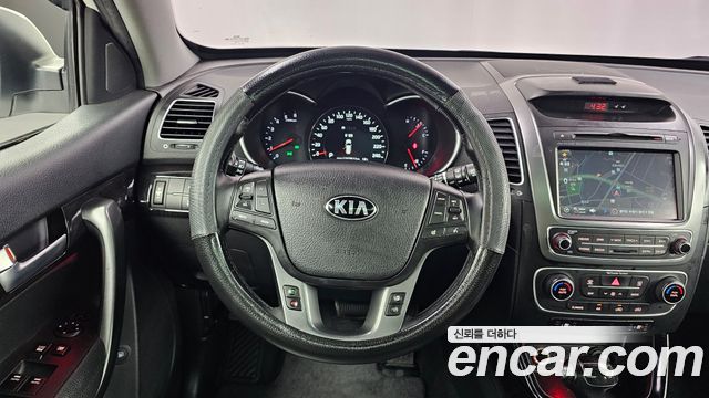Kia Sorento 2013 — photo 13