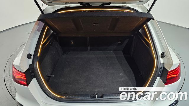 Kia K3 2019 — photo 20
