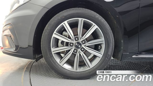 Kia K5 2019 — photo 5
