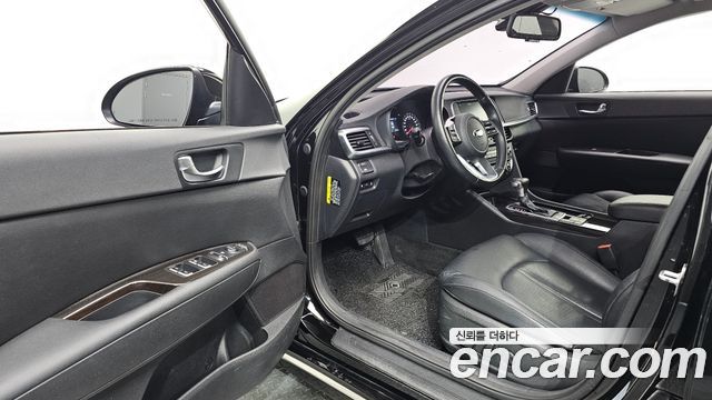 Kia K5 2019 — photo 13
