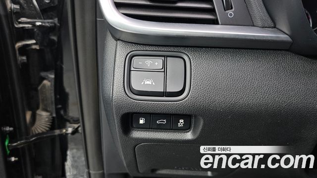 Kia K5 2019 — photo 20