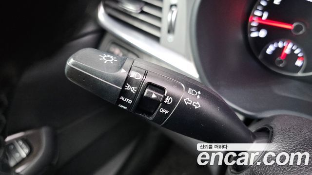 Kia K5 2019 — photo 24