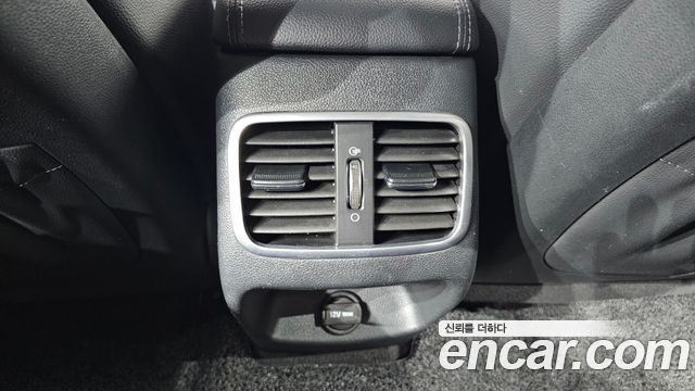 Kia K5 2019 — photo 29