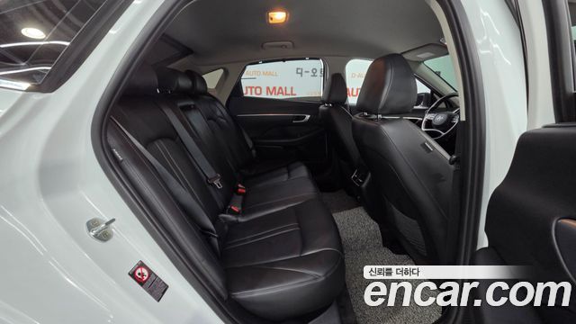 Hyundai Sonata 2020 — photo 18