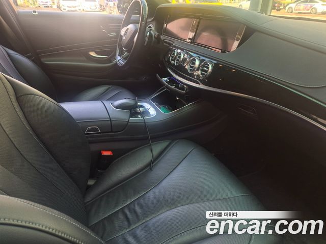 Mercedes-Benz S-Class 2015 — photo 11