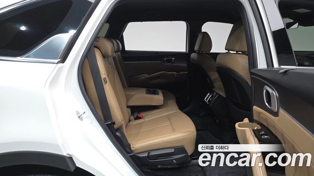 Kia Sorento 2025 — photo 17