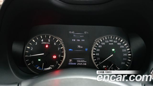 Infiniti Q50 2018 — photo 11