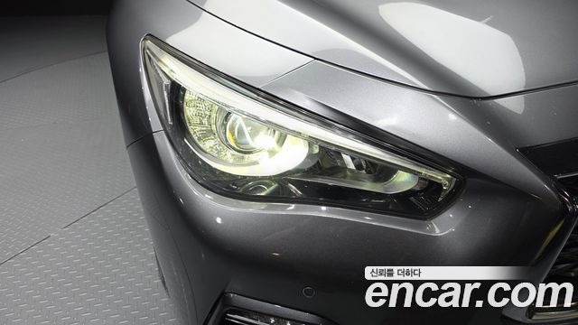 Infiniti Q50 2018 — photo 8