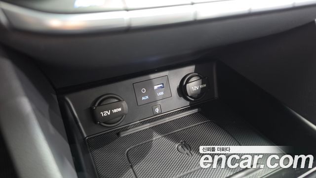 Hyundai Ioniq 2016 — photo 18