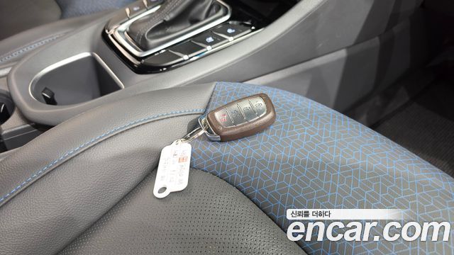 Hyundai Ioniq 2016 — photo 30