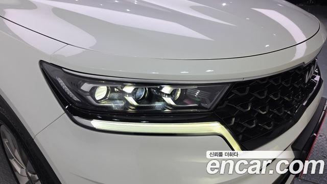 Kia Sorento 2023 — photo 8