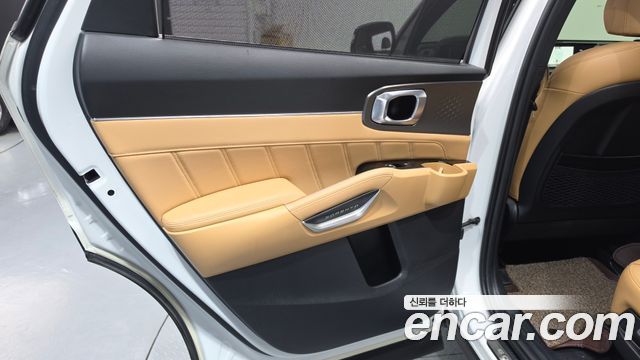 Kia Sorento 2023 — photo 15