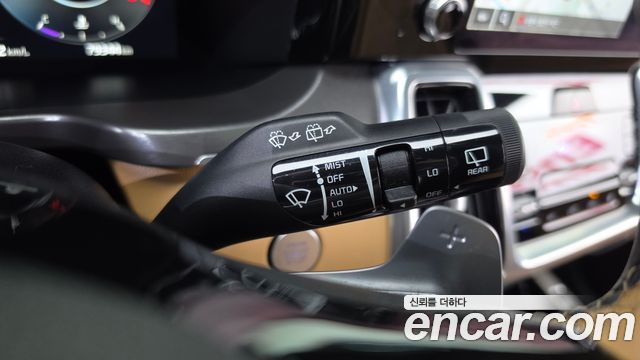 Kia Sorento 2023 — photo 30