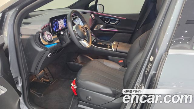 Mercedes-Benz EQE 2025 — photo 10