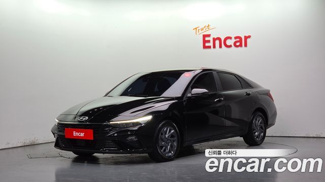 Hyundai AVANTE 2024 — photo 1