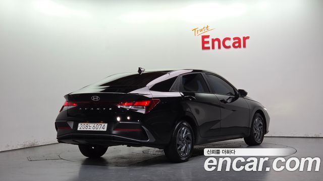 Hyundai AVANTE 2024 — photo 2