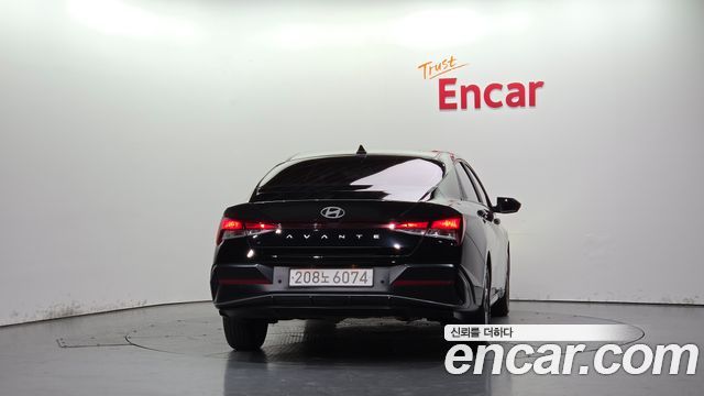 Hyundai AVANTE 2024 — photo 4