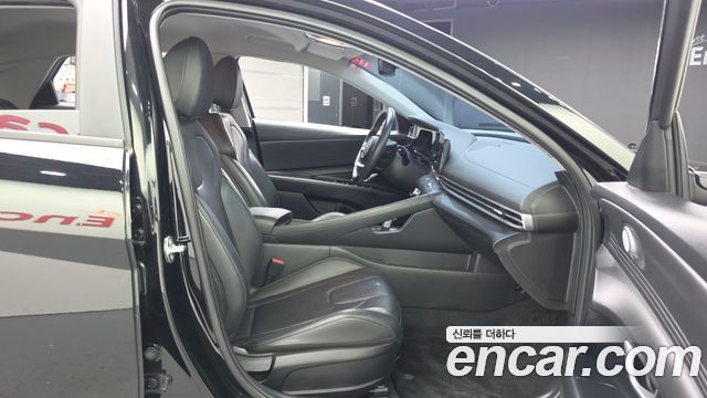 Hyundai AVANTE 2024 — photo 11