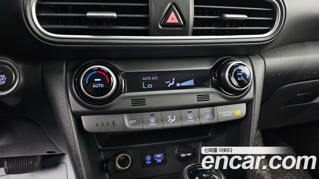 Hyundai Kona 2018 — photo 29