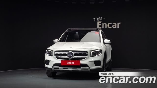Mercedes-Benz GLB-Class 2021 — photo 3