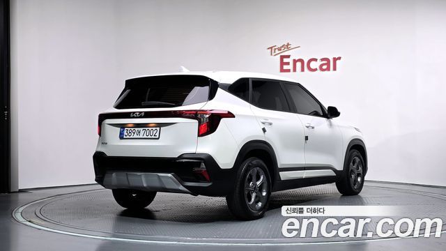 Kia Seltos 2023 — photo 2