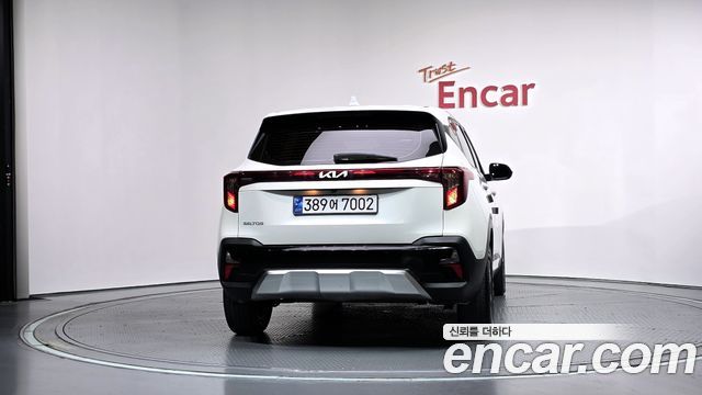 Kia Seltos 2023 — photo 4