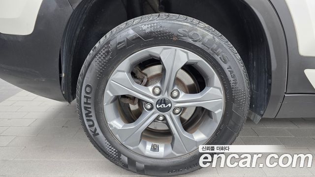 Kia Seltos 2023 — photo 5