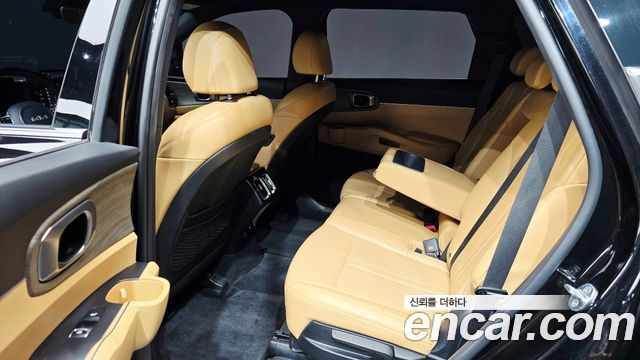 Kia Sorento 2023 — photo 11