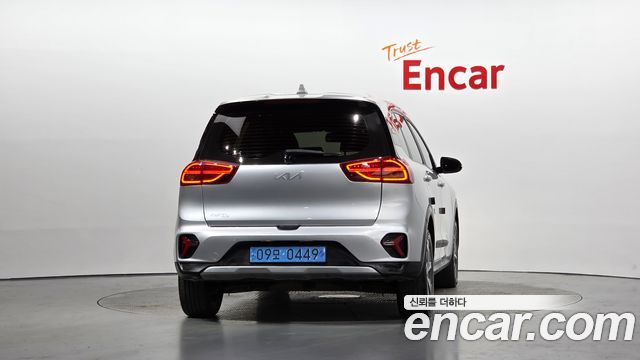 Kia Niro 2023 — photo 4