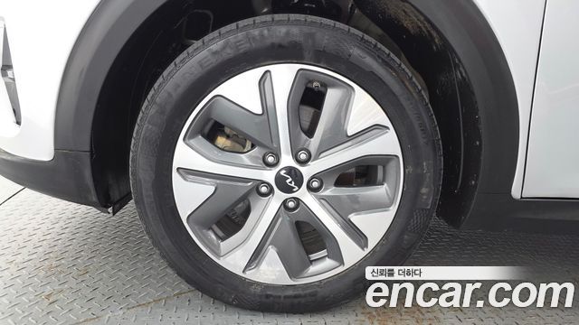 Kia Niro 2023 — photo 5