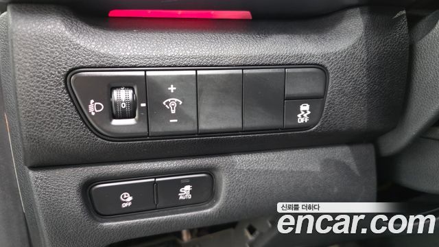 Kia Niro 2023 — photo 25