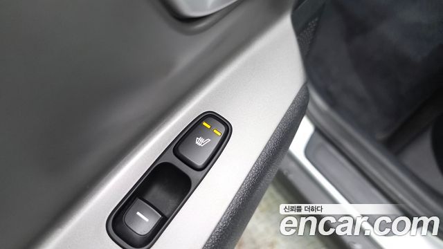 Kia Niro 2023 — photo 28