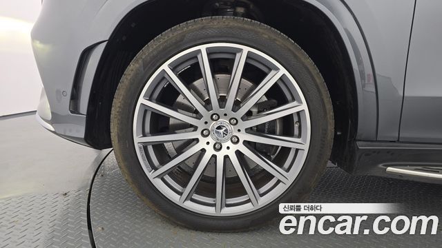 Mercedes-Benz GLS-Class 2021 — photo 5