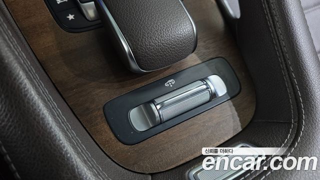 Mercedes-Benz GLS-Class 2021 — photo 24
