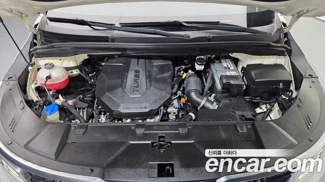 Kia Canival 2021 — photo 6