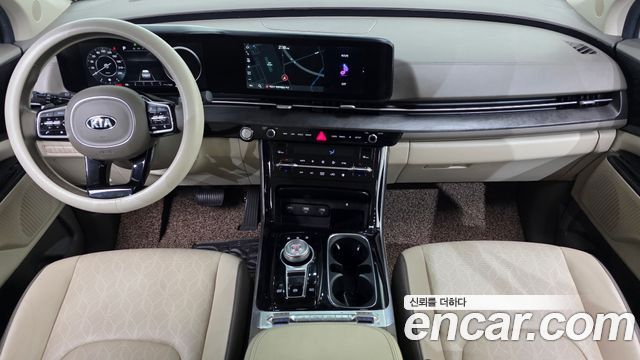 Kia Canival 2021 — photo 7