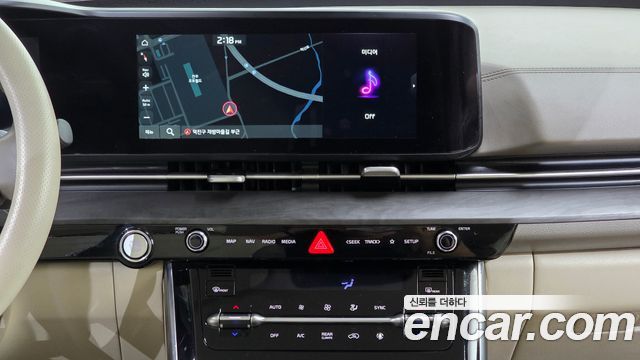 Kia Canival 2021 — photo 15