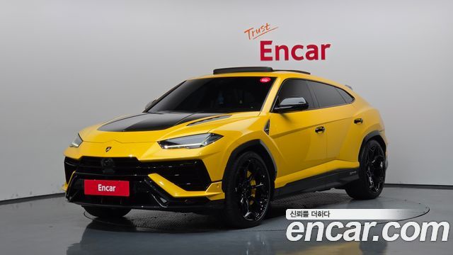 Lamborghini Urus 2024 — photo 1