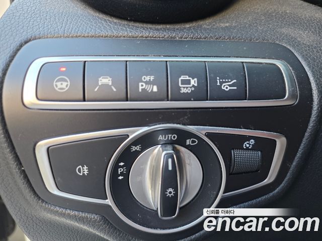 Mercedes-Benz GLC-Class 2019 — photo 9