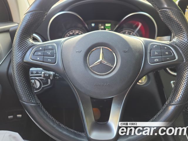 Mercedes-Benz GLC-Class 2019 — photo 12