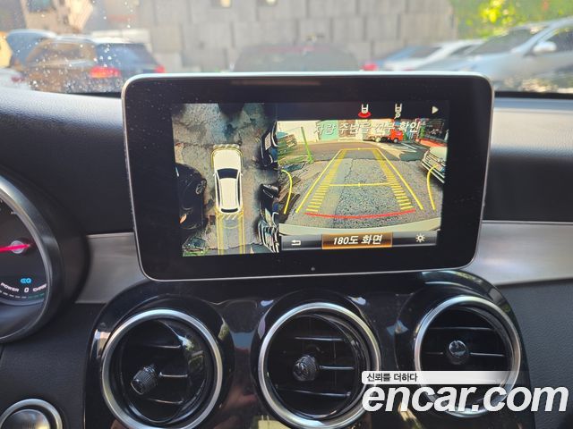 Mercedes-Benz GLC-Class 2019 — photo 14