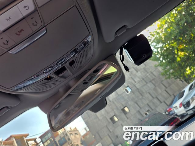 Mercedes-Benz GLC-Class 2019 — photo 16