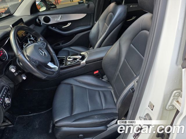 Mercedes-Benz GLC-Class 2019 — photo 20